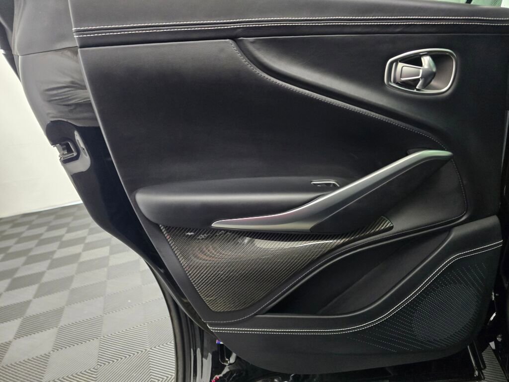 Used 2024 Aston Martin DBX 707 image 19