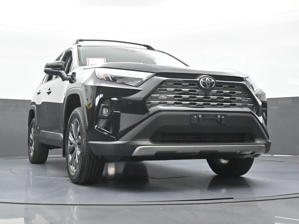 Used 2025 Toyota RAV4 Limited w/ Advanced Technology Package AWD/4WD image 61