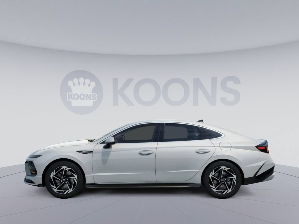 New 2026 Hyundai Sonata SEL FWD image 4