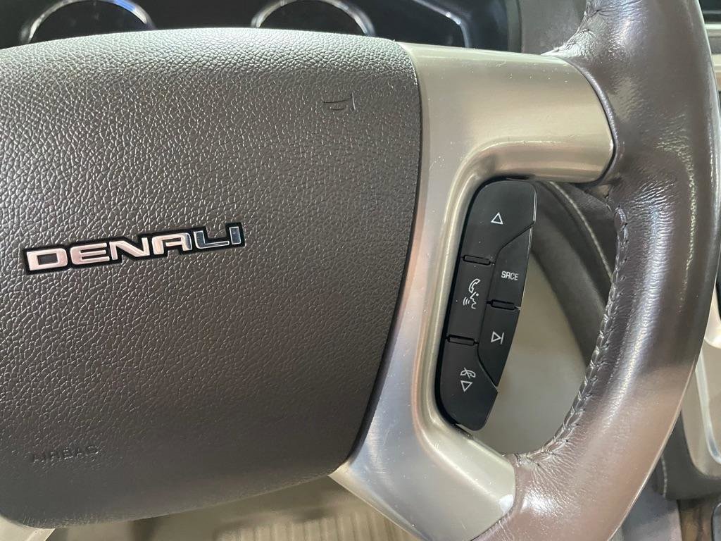 Used 2015 GMC Acadia Denali image 33