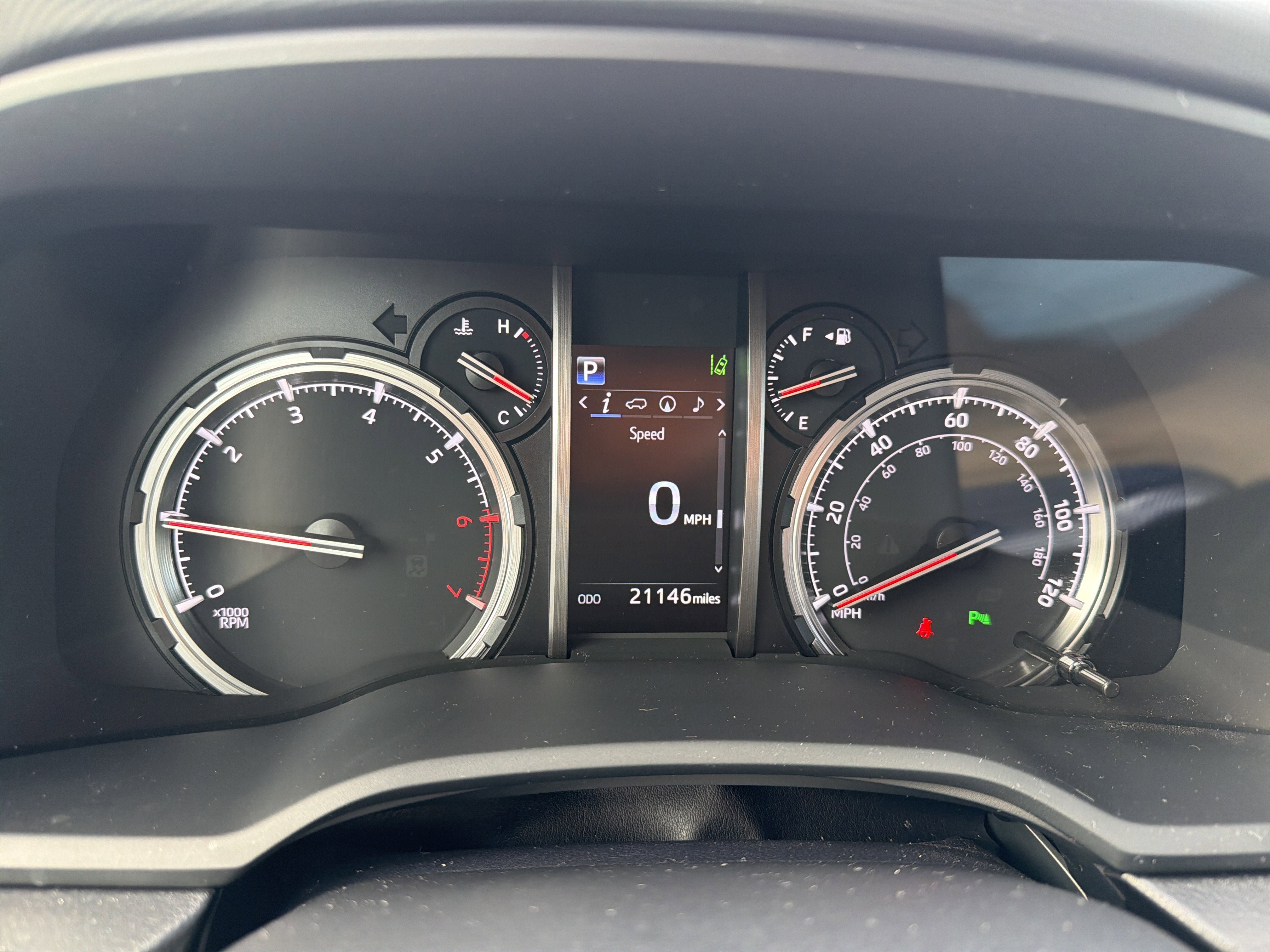 Used 2023 Toyota 4Runner Limited AWD/4WD image 17