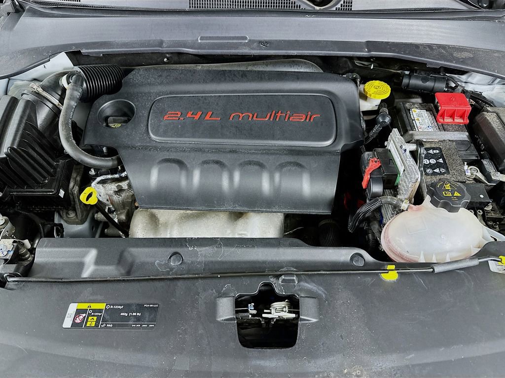 Certified 2022 Jeep Compass Latitude w/ Sun and Sound Group image 41