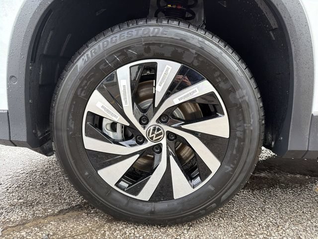New 2026 Volkswagen Tiguan S AWD/4WD image 11