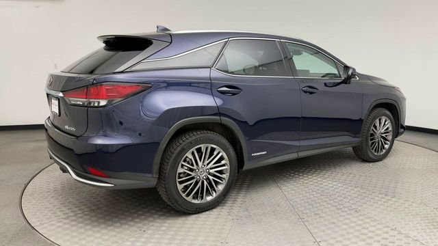 Used 2022 Lexus RX 450h AWD w/ Luxury Package image 2