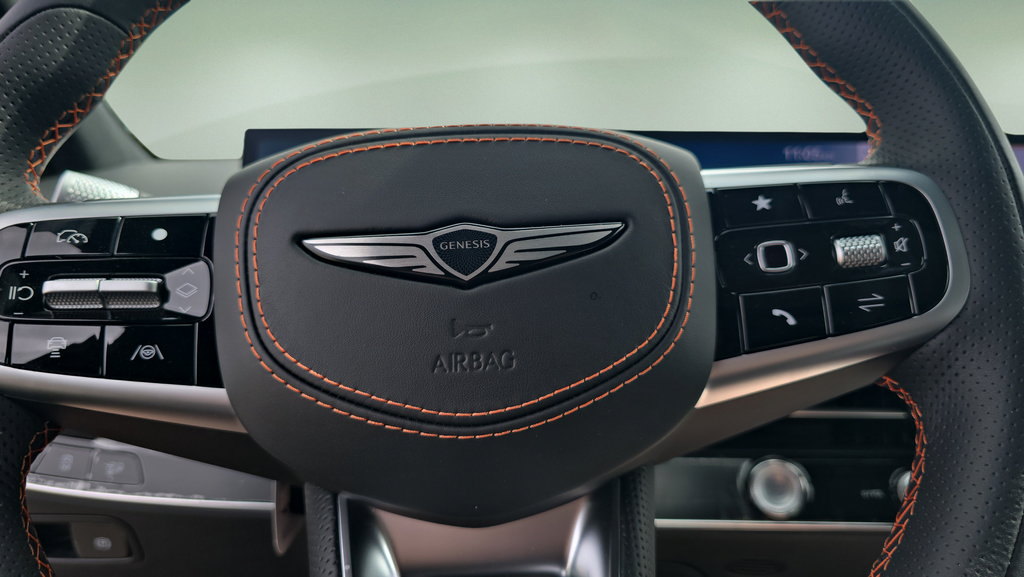 New 2026 Genesis GV70 3.5T Sport Prestige AWD/4WD image 17