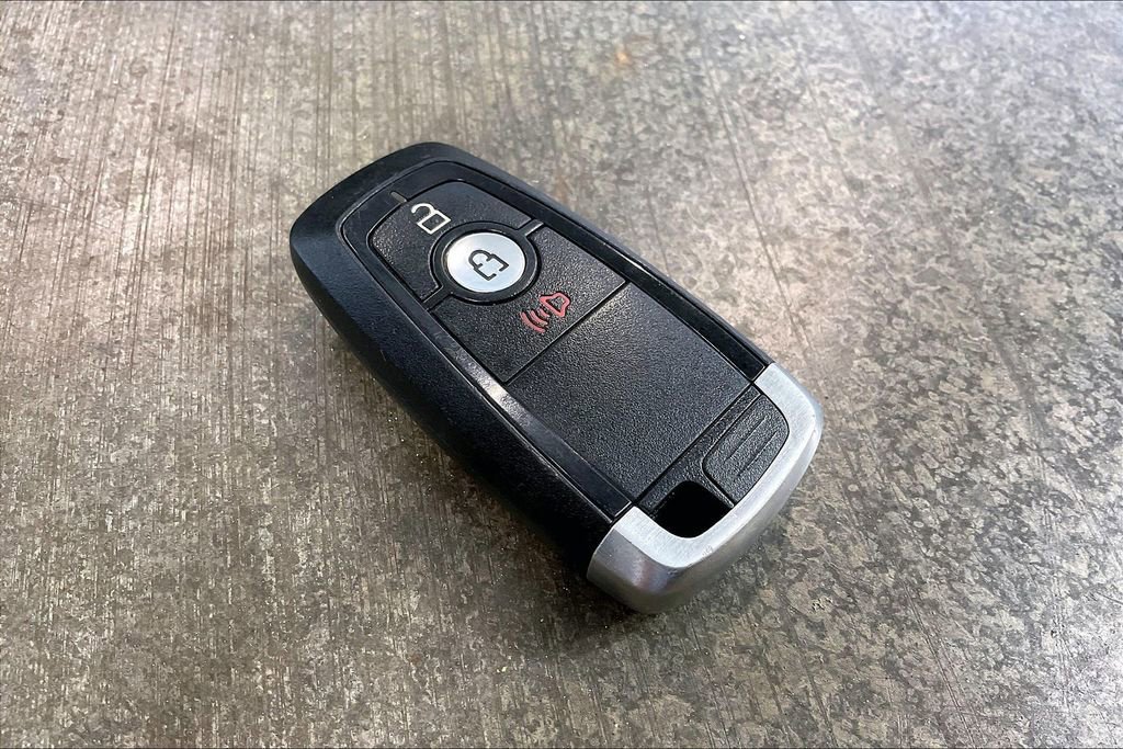 Used 2019 Ford Edge SE w/ SE Fleet Driver's Package image 10