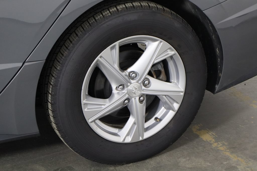 Used 2021 Hyundai Sonata SE FWD image 35