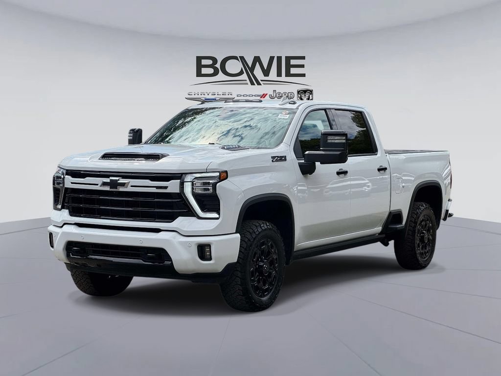 Used 2024 Chevrolet Silverado 2500 LTZ w/ LTZ Plus Package AWD/4WD image 6