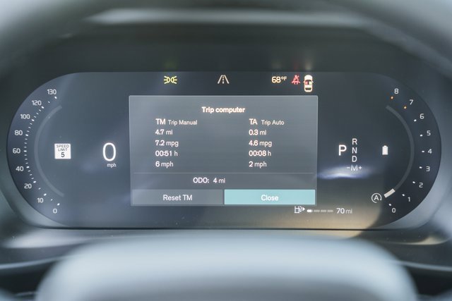 New 2026 Volvo XC40 B5 Plus w/ Protection Package Premier image 43