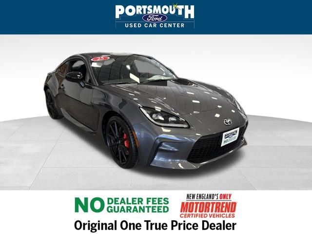Used 2025 Toyota GR86 Premium w/ Performance Package image 1