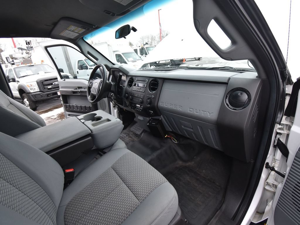 Used 2016 Ford F550 4x4 Regular Cab Super Duty image 52