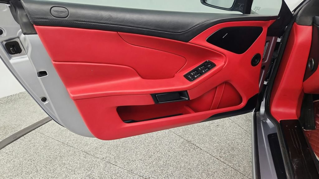 Used 2014 Aston Martin Vanquish Coupe RWD image 65