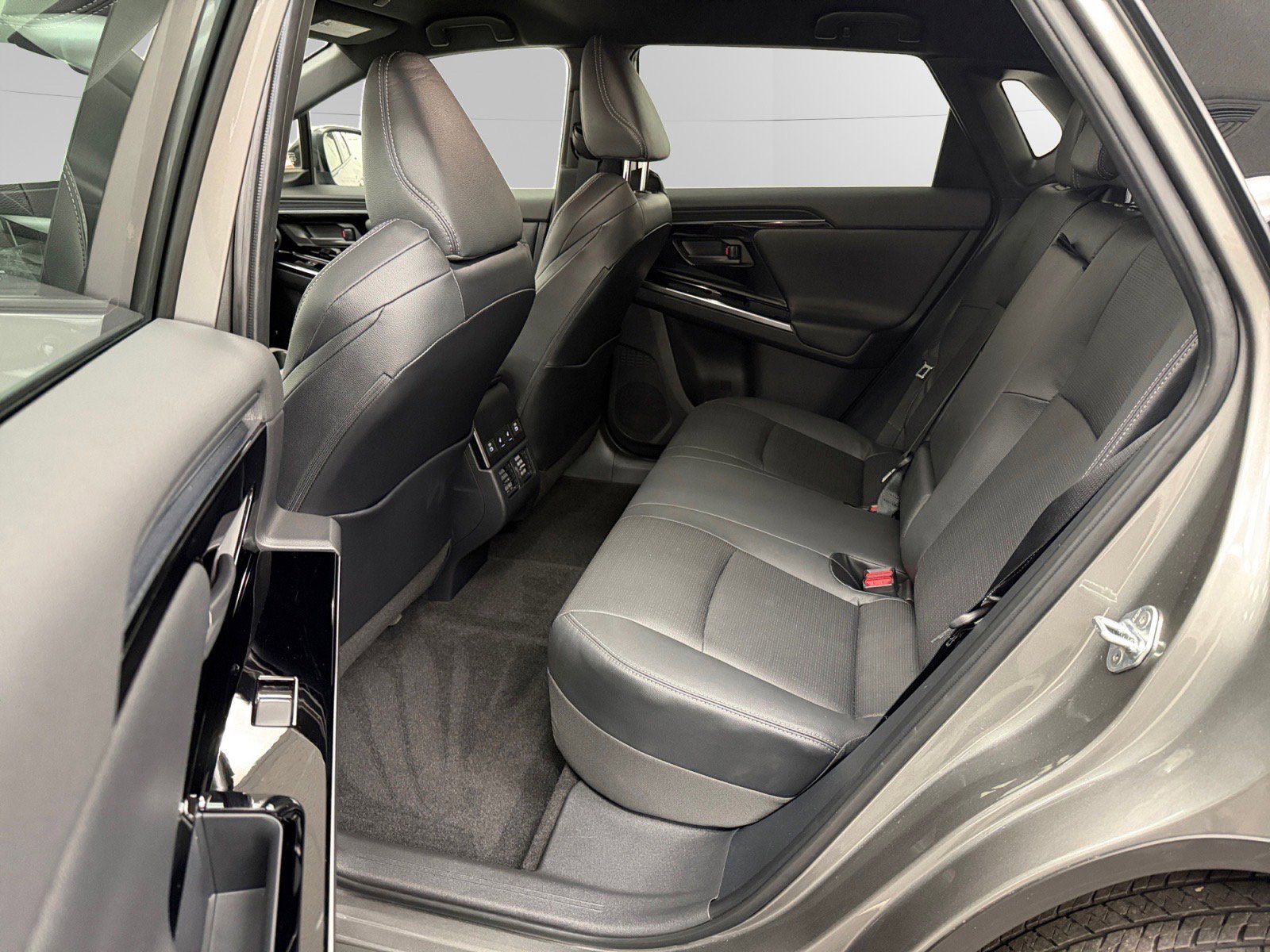 Certified 2023 Subaru Solterra AWD image 13