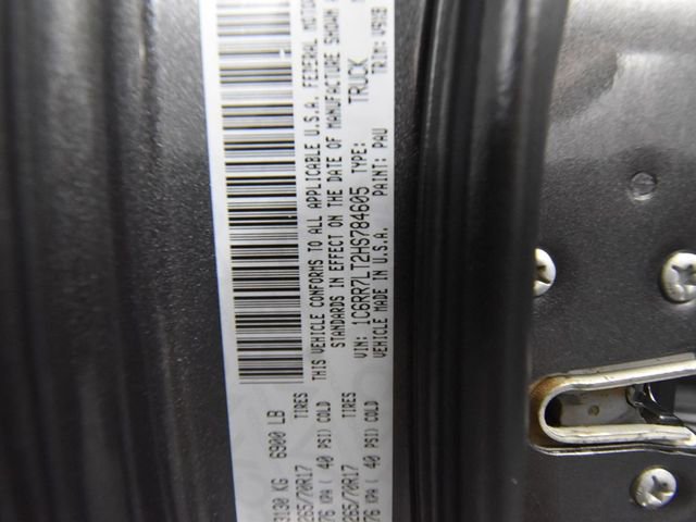 Used 2017 RAM 1500 Classic SLT image 41