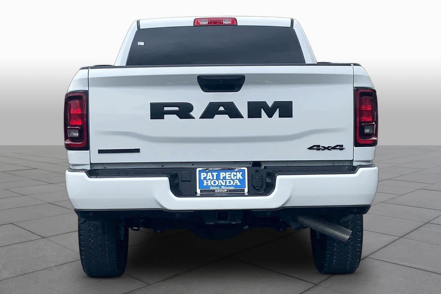 Used 2025 RAM 2500 Big Horn AWD/4WD image 9
