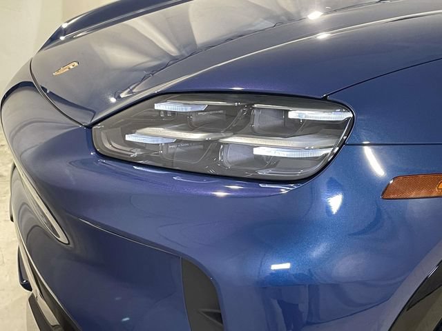 New 2026 Porsche Cayenne Electric AWD/4WD image 15
