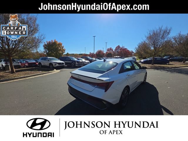 Used 2025 Hyundai Elantra Sport image 15