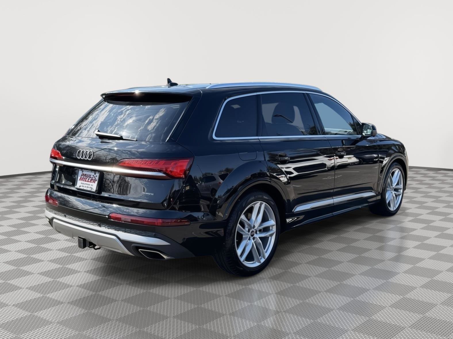 Used 2025 Audi Q7 3.0T Premium Plus w/ Premium Plus Package image 6
