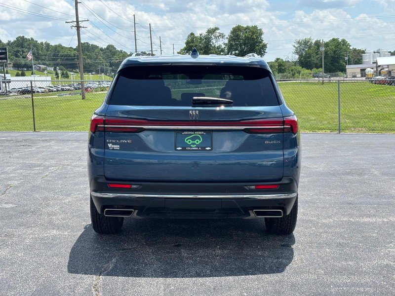 Certified 2025 Buick Enclave Preferred FWD image 4