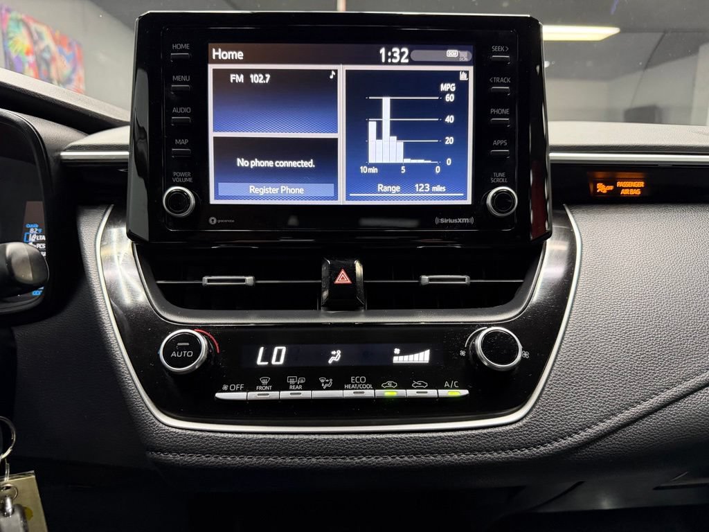 Used 2022 Toyota Corolla SE FWD image 24