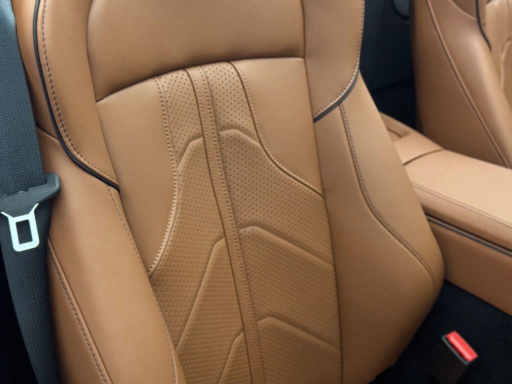 New 2026 Aston Martin V8 Vantage Roadster image 52