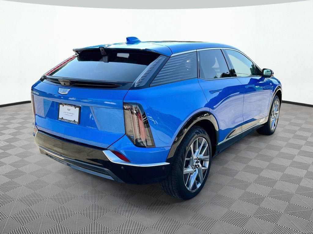 New 2027 Cadillac Optiq Luxury RWD image 5