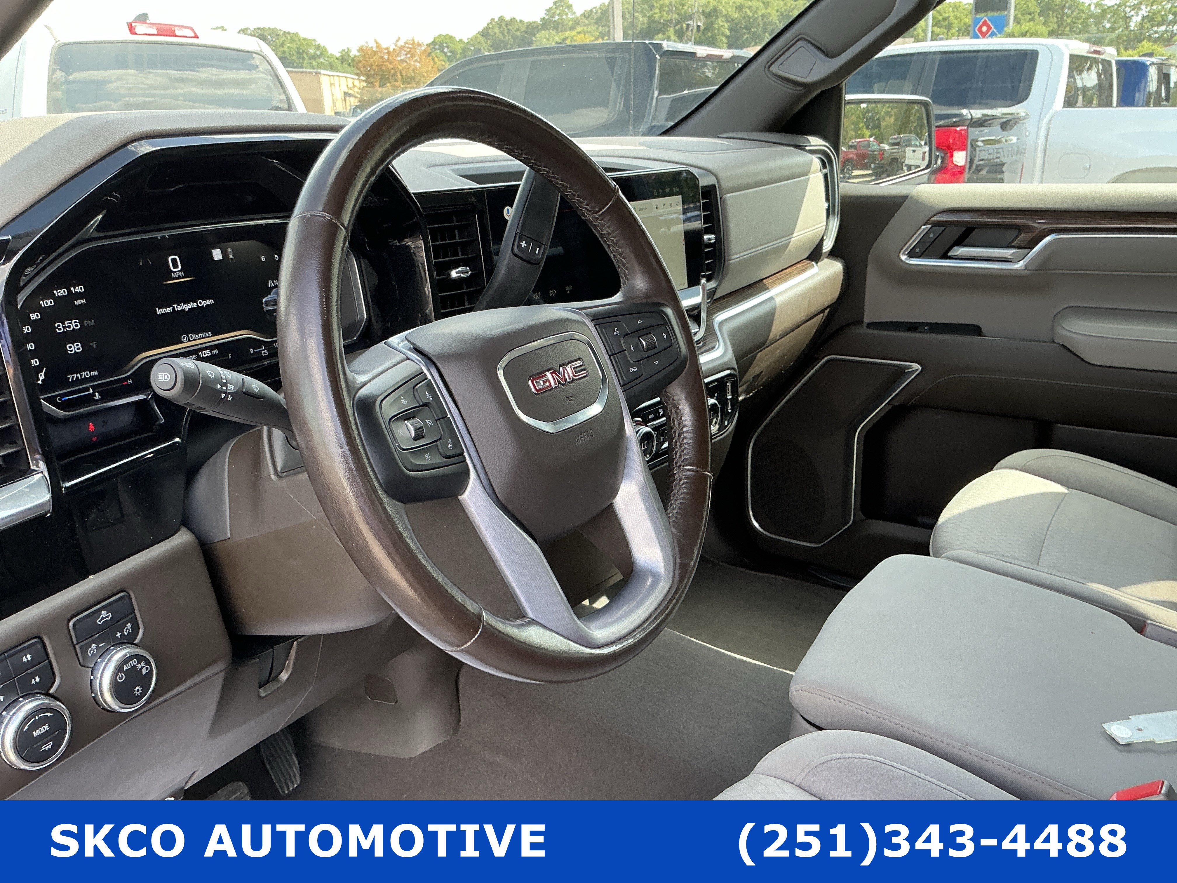Used 2022 GMC Sierra 1500 SLE w/ X31 Off-Road Package AWD/4WD image 20