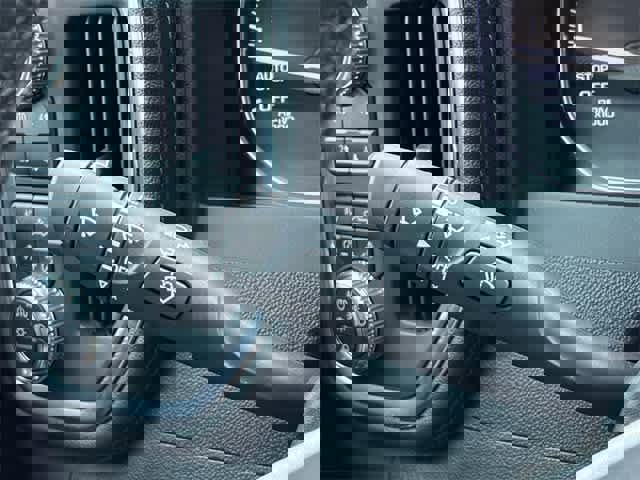 Used 2021 GMC Sierra 1500 SLT image 26