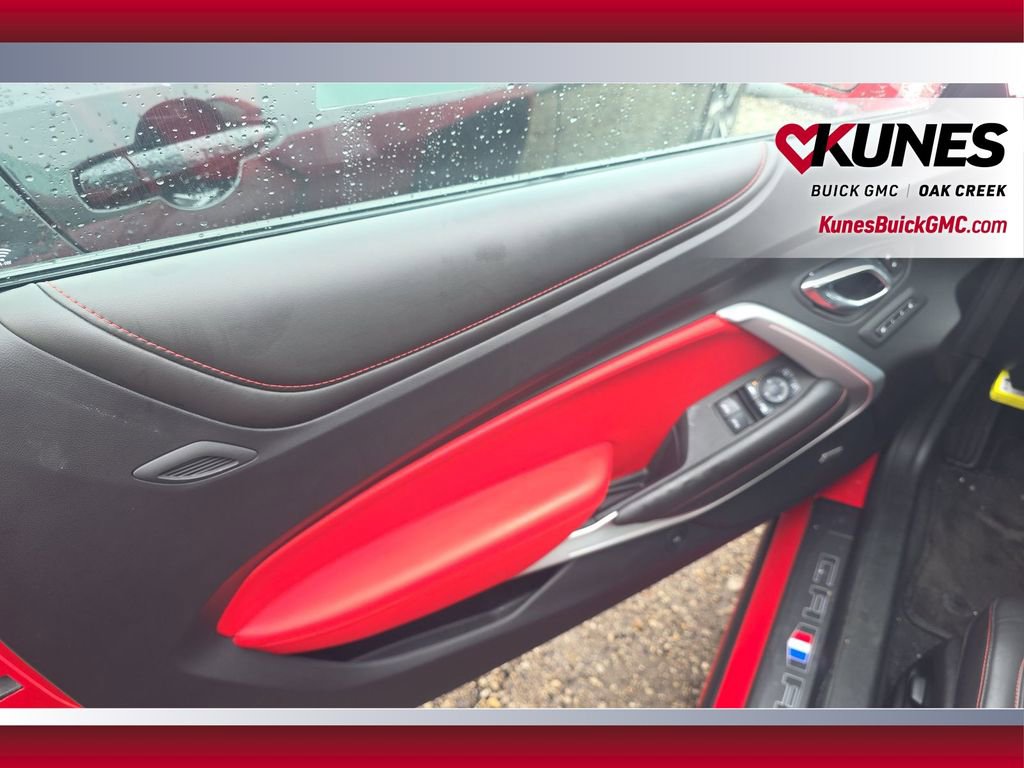 Used 2017 Chevrolet Camaro SS image 10