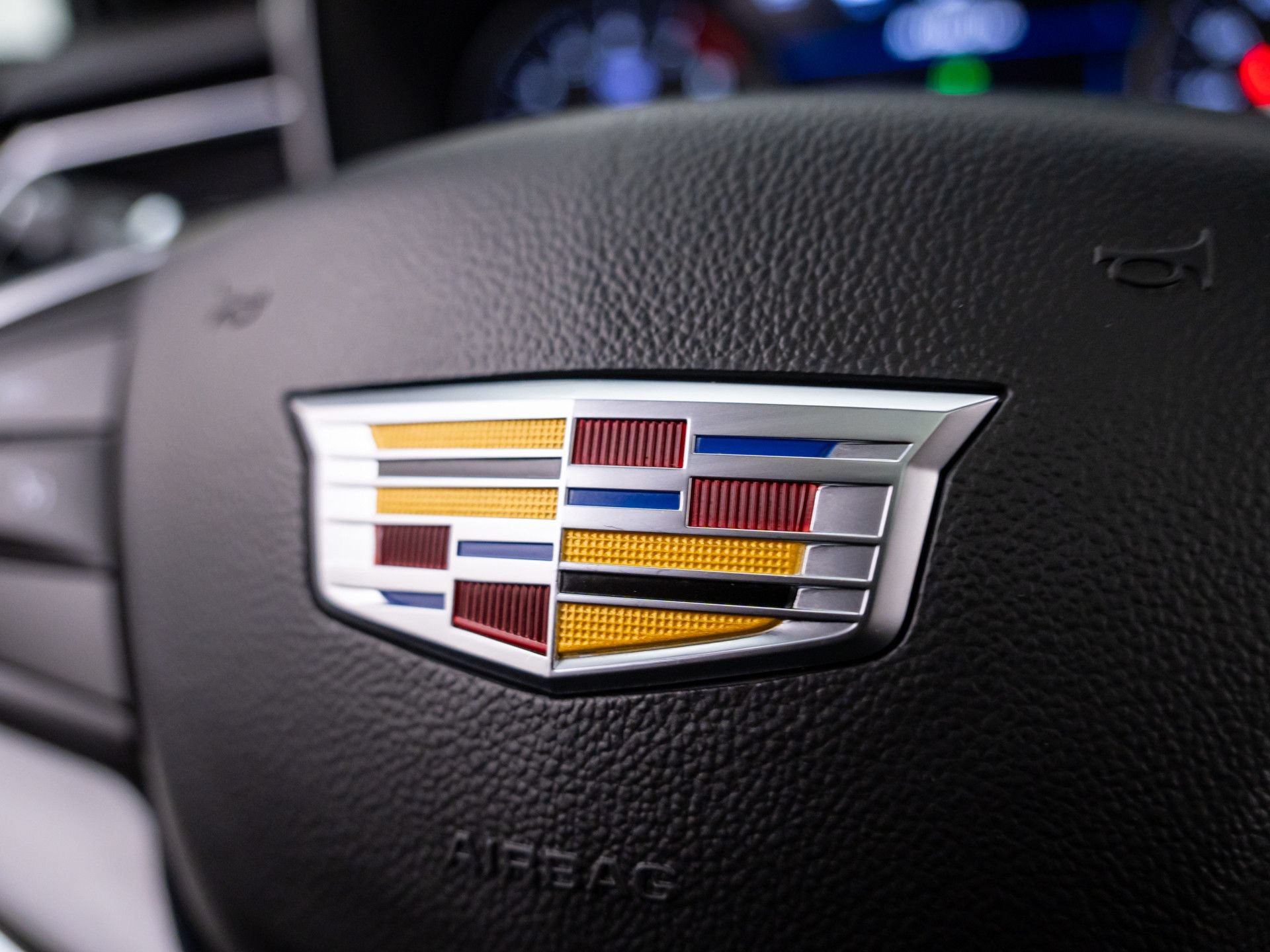 Certified 2025 Cadillac XT5 Premium Luxury w/ Technology Package AWD/4WD image 24