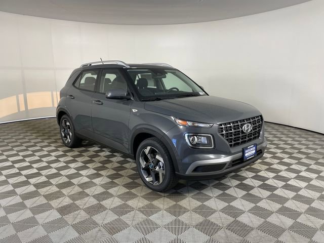 New 2025 Hyundai Venue SEL image 7