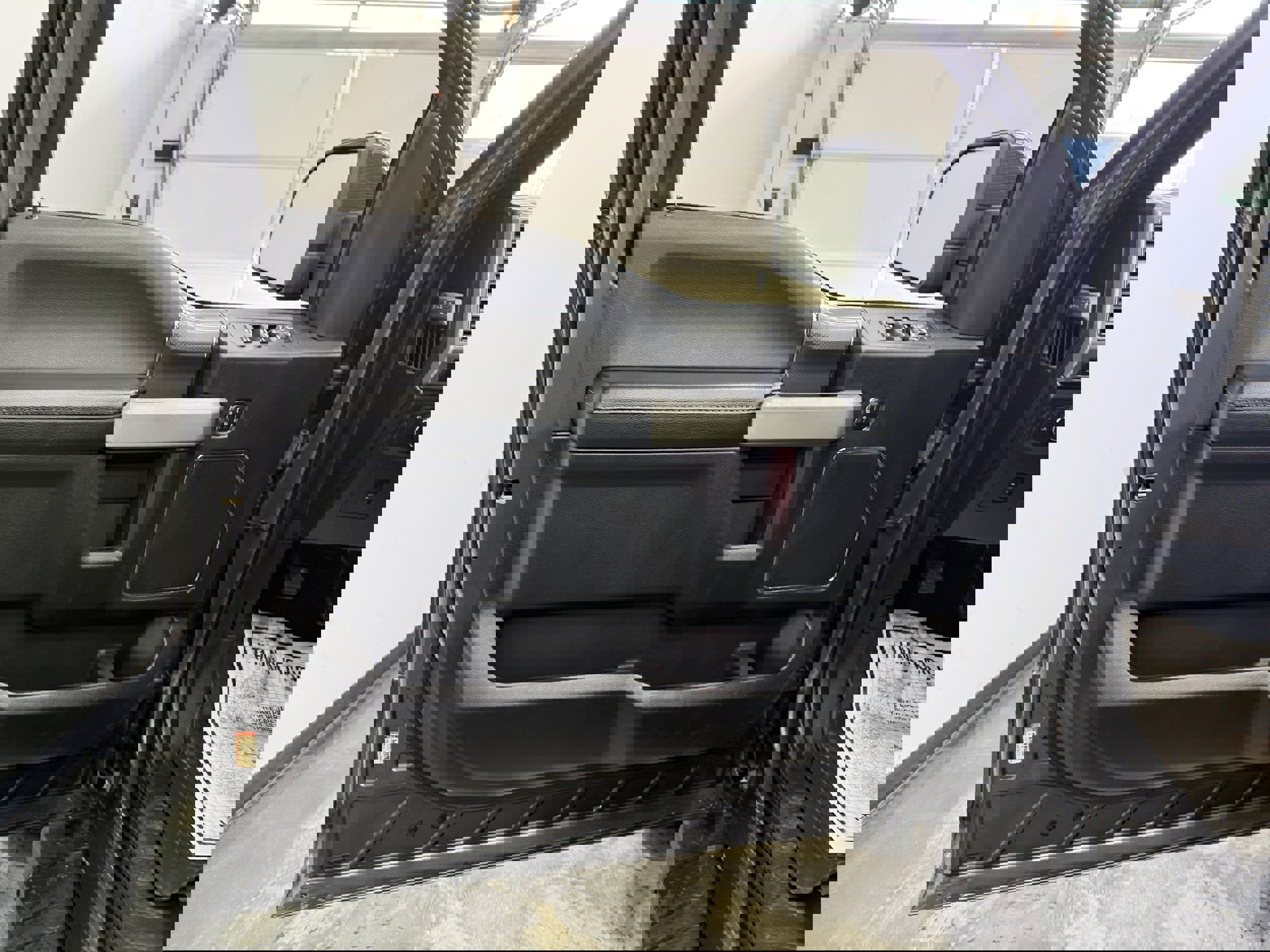 Used 2016 Ford F150 Lariat w/ Equipment Group 502A Luxury image 10