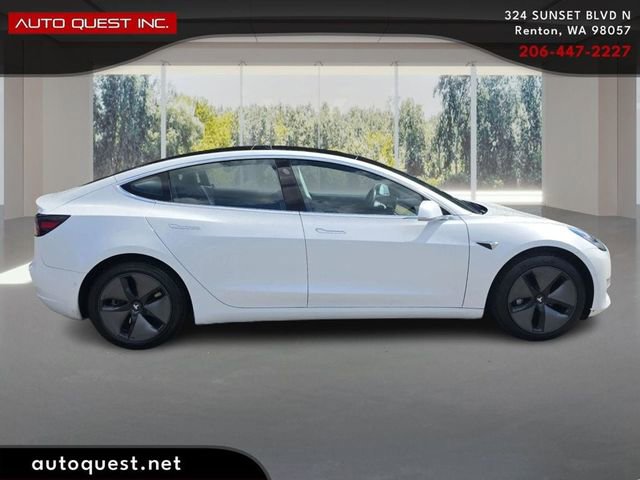 Used 2018 Tesla Model 3 Long Range RWD image 4