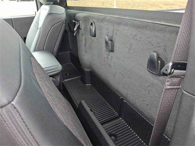 Used 2024 RAM 2500 Tradesman w/ Chrome Appearance Group image 10