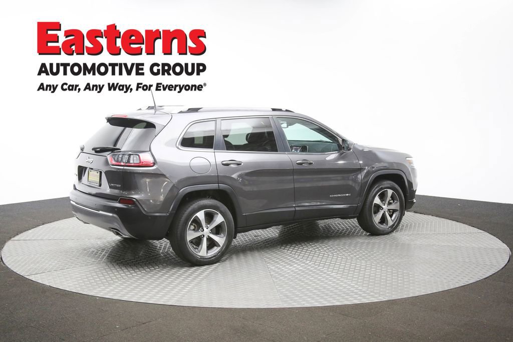 Used 2021 Jeep Cherokee Limited image 39