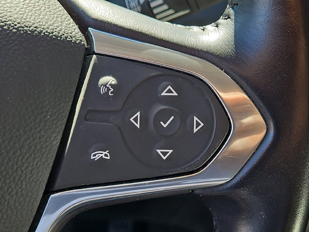 Used 2020 Chevrolet Traverse LT FWD image 27