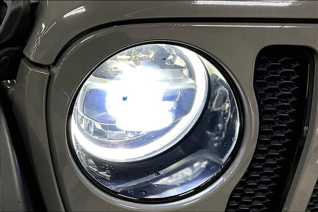 Used 2021 Jeep Wrangler Unlimited Sport image 26