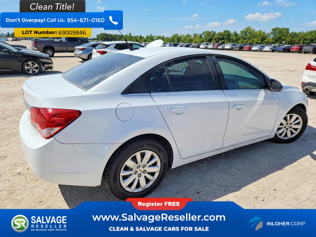 Used 2011 Chevrolet Cruze LS w/ Connectivity Package FWD image 4