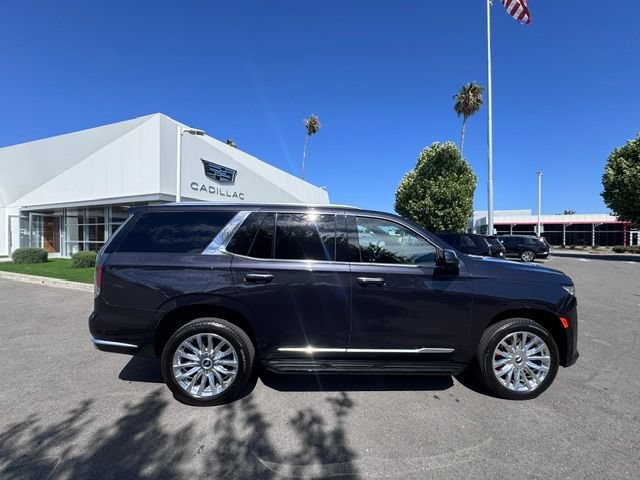 Certified 2024 Cadillac Escalade Premium Luxury AWD/4WD image 4