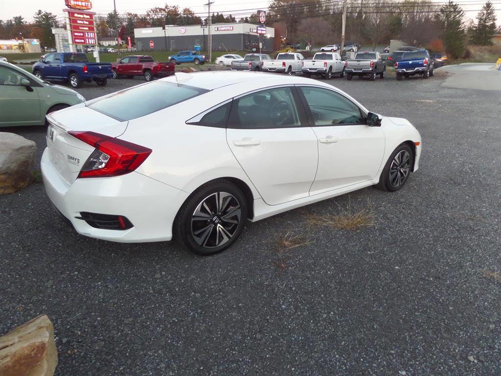 Used 2017 Honda Civic EX-T image 4