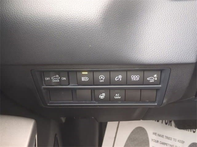 Used 2022 Toyota Tundra Limited image 17