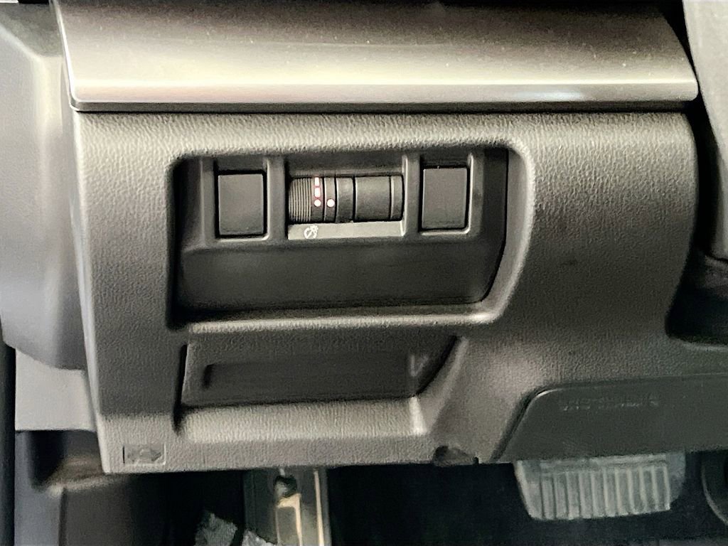 Used 2024 Subaru Impreza 2.0i Sport w/ Popular Package #2 image 10