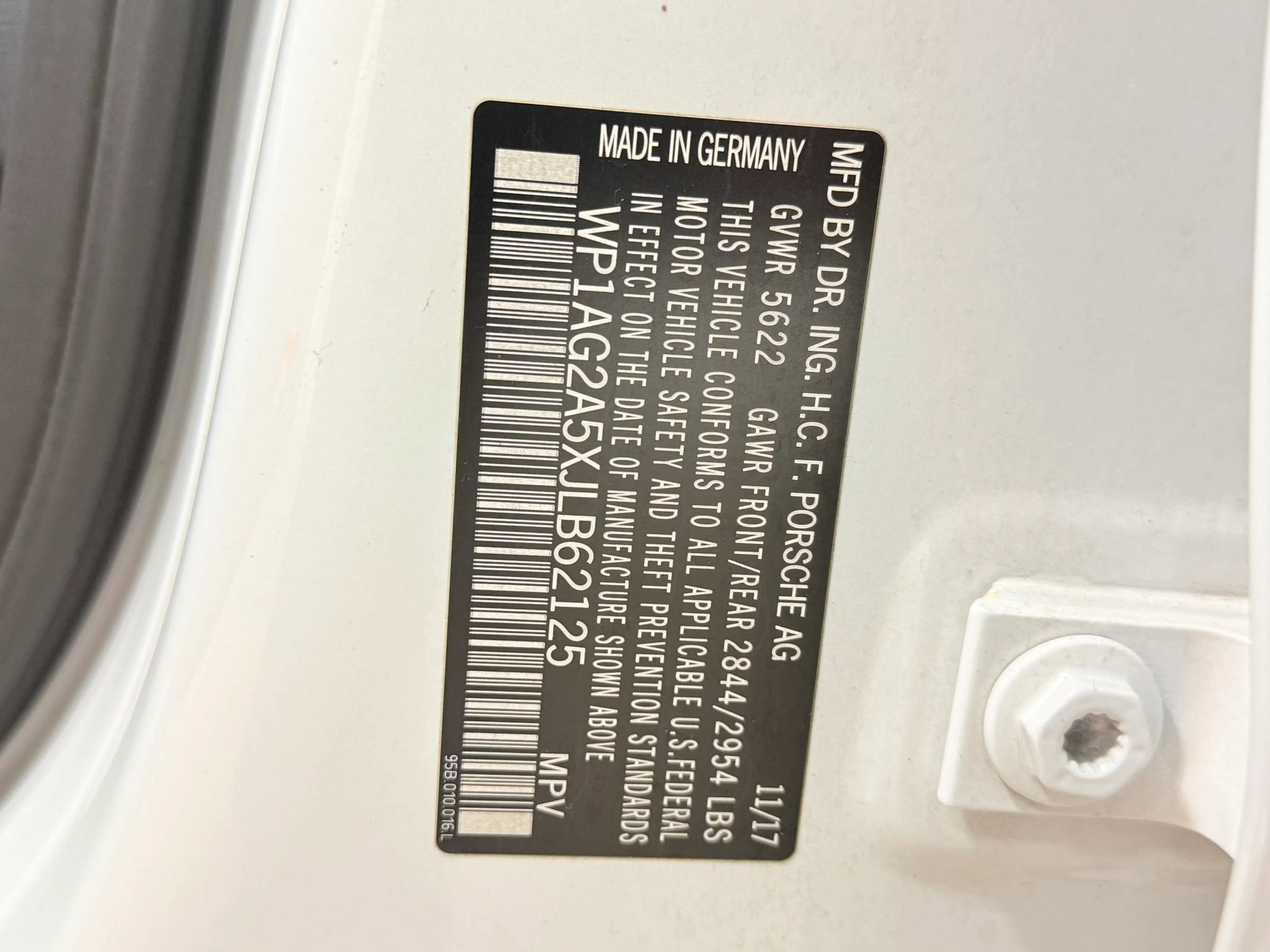 Used 2018 Porsche Macan GTS image 37