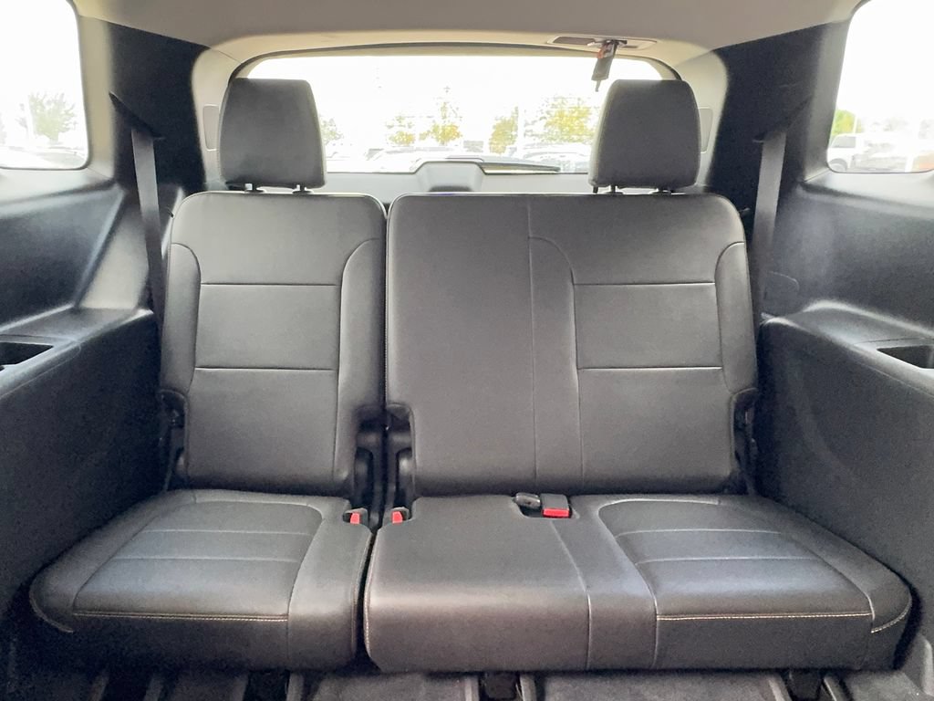 Used 2021 Chevrolet Traverse RS AWD/4WD image 35