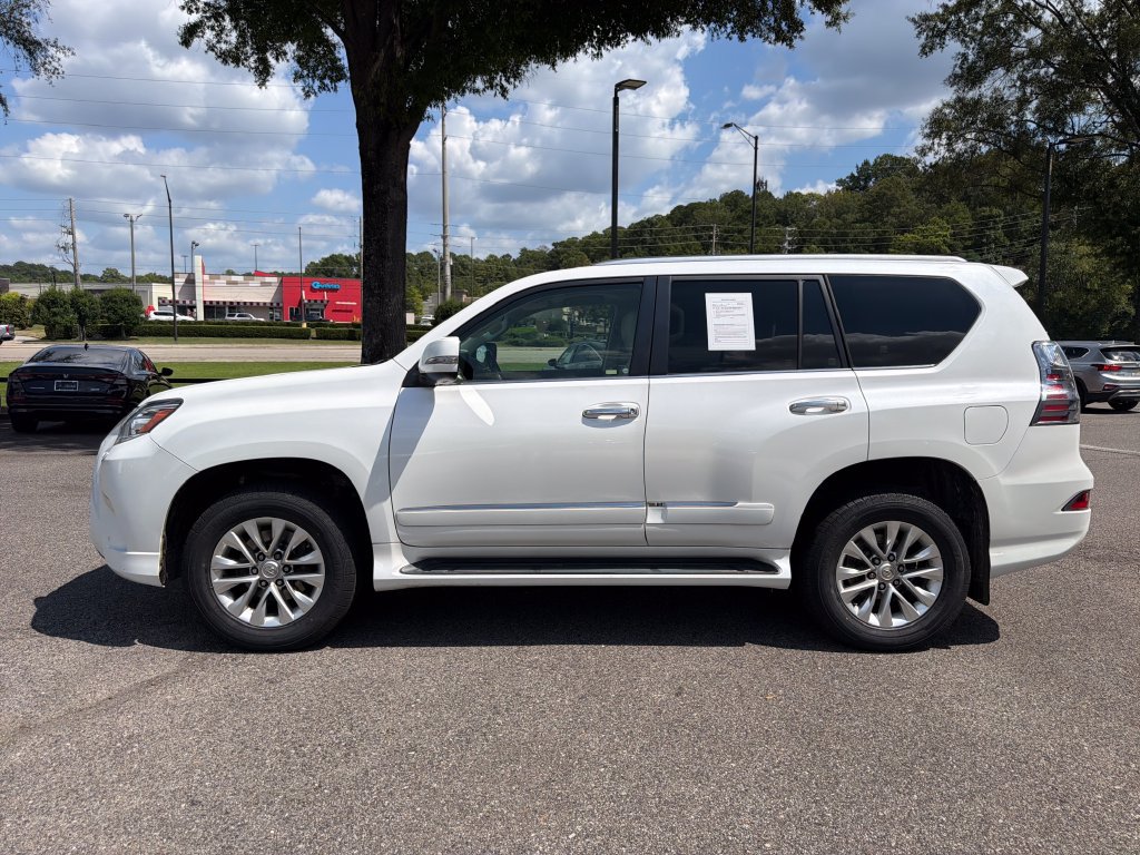Used 2018 Lexus GX 460 Premium w/ Premium Package AWD/4WD image 7