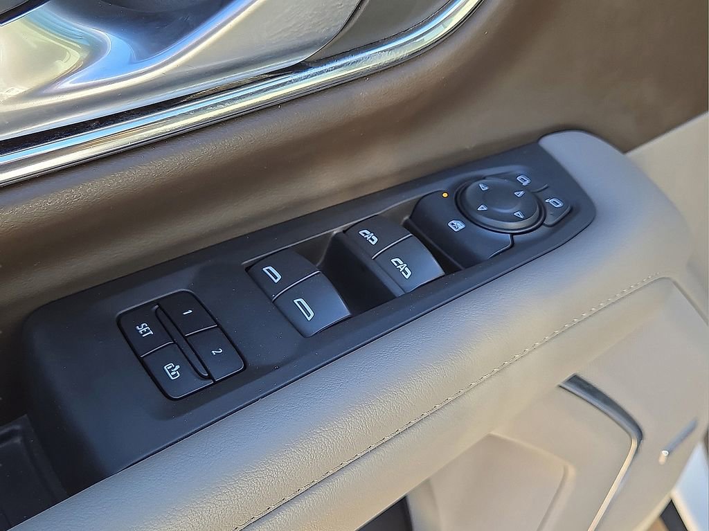 Used 2022 Chevrolet Tahoe Z71 image 22