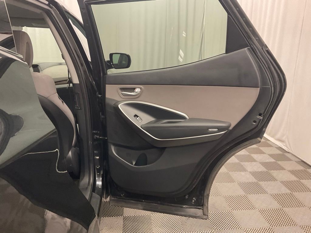Used 2018 Hyundai Santa Fe Sport image 23