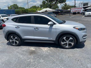 Used 2017 Hyundai Tucson Limited w/ Limited Ultimate Package 03 image 2