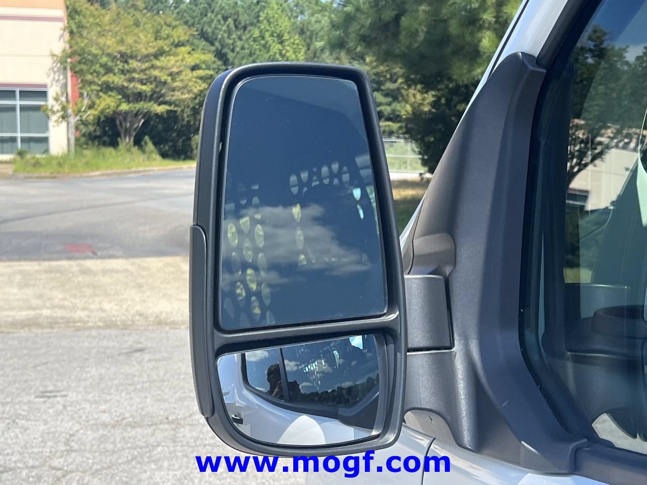 Used 2025 Ford Transit 250 Low Roof w/ Exterior Upgrade Package RWD image 26