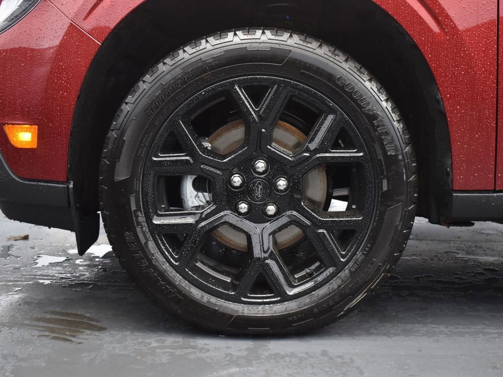 New 2025 Ford Maverick Lariat w/ Black Appearance Package image 22